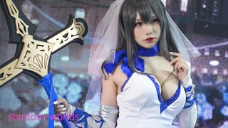 Azur Lane cos Louis IX mặc trang phục Paladin Lady CICF2020 Quảng Châu Comic Con