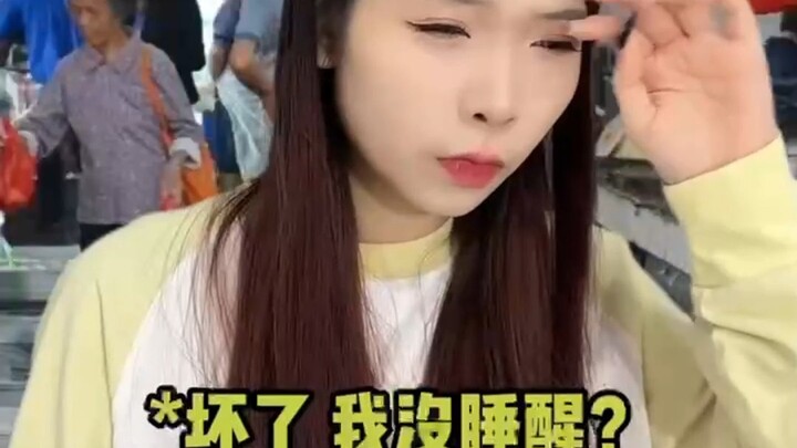 Trời ơi! Chợ rau quả lọt vào biết bao nhiêu cặp đôi cùng yêu một người