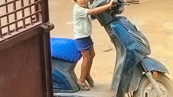 cute little baby girl 🥰🥰🔥