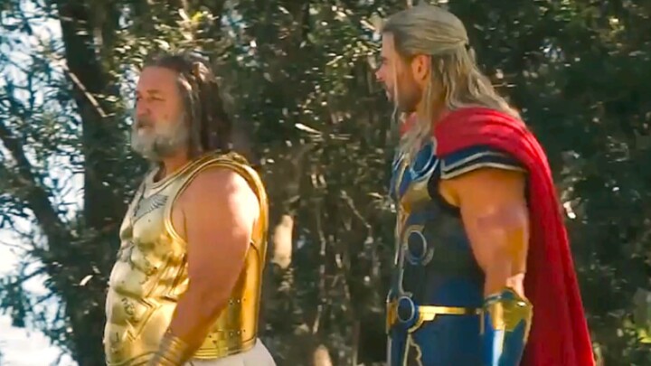 Versi terpotong Thor 4, Zeus mengajari Thor cara menggunakan petir yang dahsyat