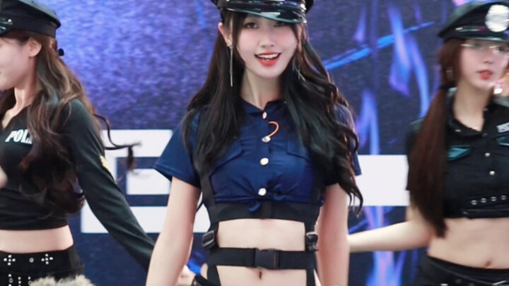 点开绝对惊喜的《Mr.Taxi》！姐姐的腰鲨人的刀！