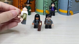 [Cá trong nước linh hồn] Sách bật lên ma thuật LEGO Harry Potter: Lớp học bốn trường/Lớp biến hình 7