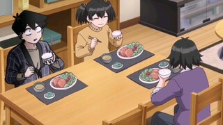 "Mom and brother like boys!?"