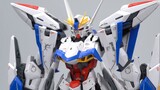 Are you ready for a new generation of backpack maniacs? Bandai MG Eclipse Gundam Elemental Trial