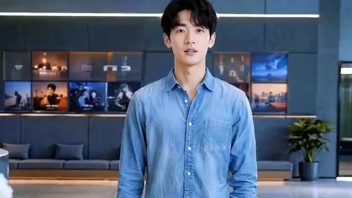 Chinese Short Drama I took my wife's company public.