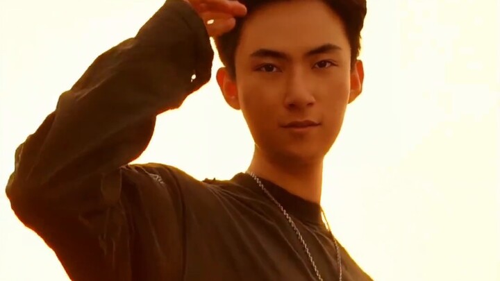 Ultraman Taro's leather suit has come to the Kingdom of Light