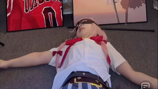 Come in and watch Gangzi wriggling for a minute