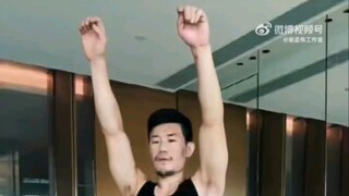 来嘎子给他整个活