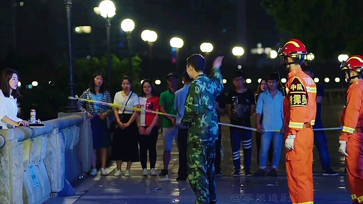 Mỹ nữ thất tình say xỉn định nhảy sông, lính cứu hỏa có mặt lập tức biến thành hội mai mối