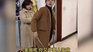 女儿神还原妈妈牌桌归来，妈妈眼中欣慰藏不住
