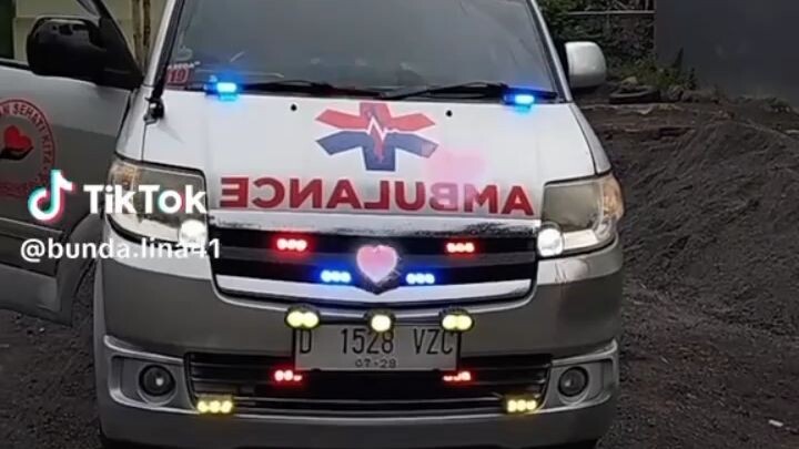 ciamerria cosplaysr Gaur the difference between an email to you