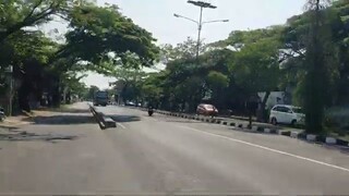 KU KEJAR BUS ALS 378 MENYUSURI RING ROAD SELATAN KOTA JOGJAKARTA