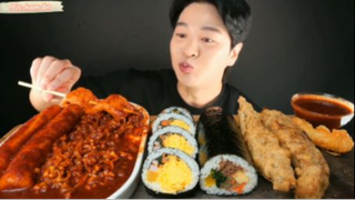 Mì cay, tokbokki, cơm cuộn, bánh bao chiên phần 3 #mukbang