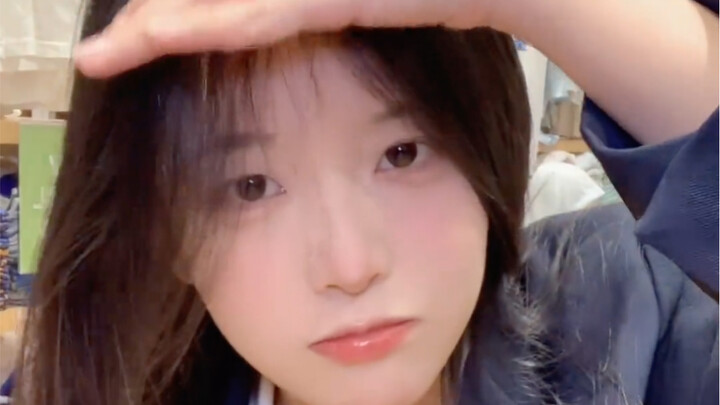 Hôm nay là bạn gái JK của bạn