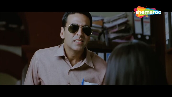 Akshay Kumar Comedy - आदमी की शकल अच्छी ना हो ना तो भगवान केहते है बाते अच्छी करनी चाहिए | Comedy