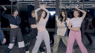 Red Velvet 레드벨벳 'Birthday' Dance Practice Behind I RV Collection