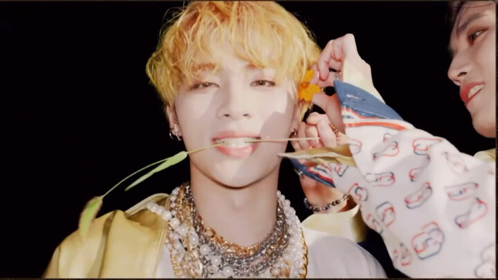 شياو جون: هذه المقاطع تستحق المشاهدة مرارًا وتكرارًا! اصرخ بصوت يشبه لي يون تشين يا شياو جون! 【NCT20