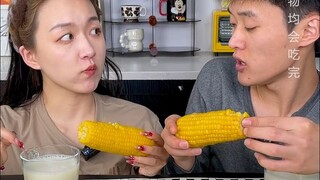 #YellowGlutinousCorn I knew he'd eat the chicken legs #Adults and kids both love it Luckily, I saved