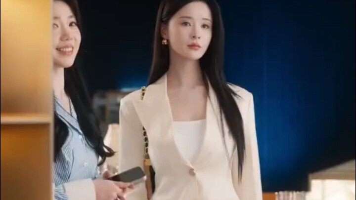 PESONA WANITA INDEPENDEN[CHEN SI&MENG NA]