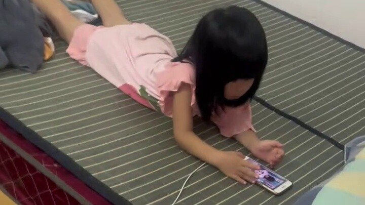 I left my 4-year-old daughter sleeping at home at 12 o'clock in the morning and went out to run an o