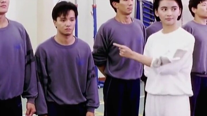 Gorgeous coach deliberately picks a skinny guy for a one-on-one showdown—but once he takes off his s