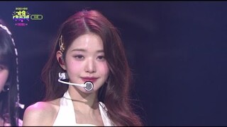 아이브 (IVE) - INTRO + LOVE DIVE + After LIKE [2022 KBS 가요대축제] | KBS 221216 방송