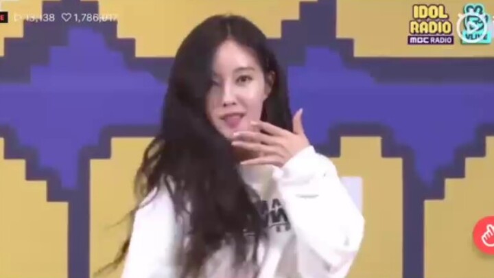 ฮโยมิน เต้นเมดเลย์ท่าเต้นของวง T-ara