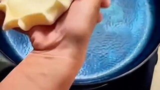 "Hidup Ratu Kekasihku" ~ Mengacu pada Harimau