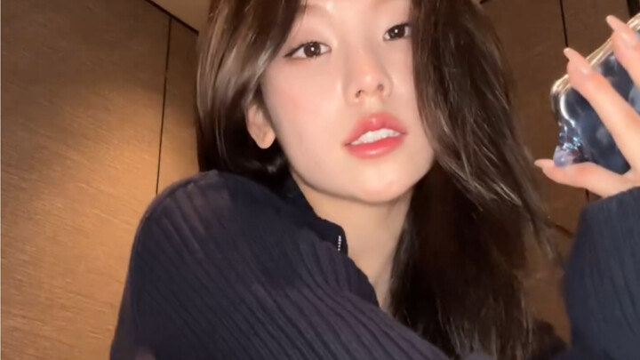 Blackpink's First Challenge: Leeseo - To.X