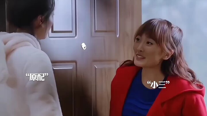 العشيقة تخلط بين زوجة الرجل وابنته، فتتعاون الزوجة معها وتلعب على وتر الموقف! #يا طفل #أنا هنا لأقدّ