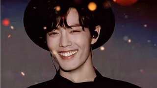 Masih ingat senyuman yang menjadi trending selama tiga hari berturut-turut itu? #xiaozhan