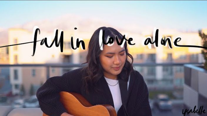 Stacey Ryan - Fall In Love Alone (Lyrics) - BiliBili