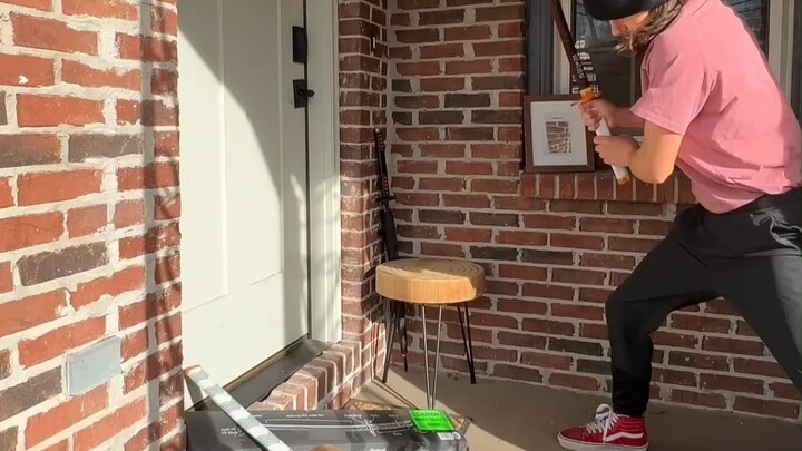 Current status of American courier services