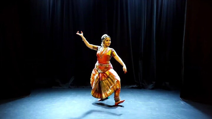 [Indian Classical Dance] Shiva's Eight Hymns: After watching it, I feel +10086 merits (Original Tran