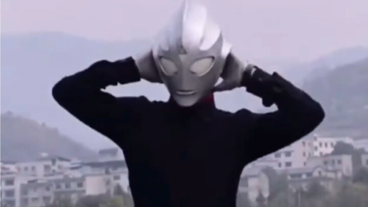 Let's dance with Ultraman brother