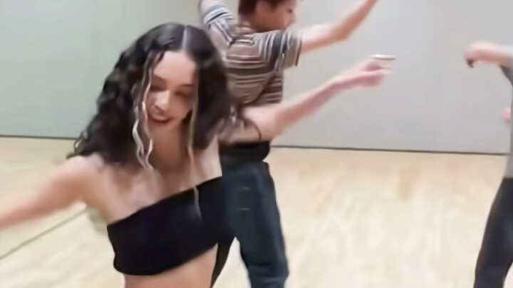 Daniela danced to REDRED’s incredibly powerful choreography.