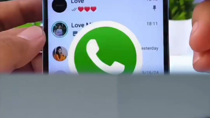 Whatsapp chat history
