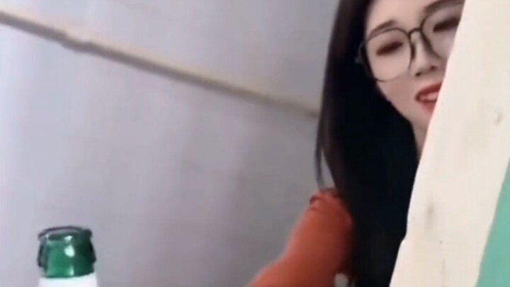 “ในเวลานี้กลับเกิดความสงสารขึ้นมาเสียอย่างนั้น”