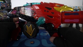 [Dirty and unserious review] The color has changed! But it is not exactly the same model? The full C