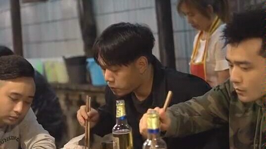 千万别嘲笑别人……也许有可能你才是被嘲笑的呢……