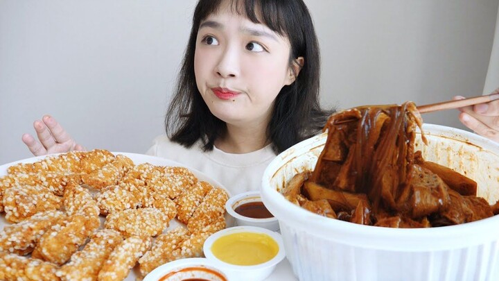 [Nado Official CC] Spicy Stir-Fried Rice Cake with Zhajiang Sauce & Ke Village Lightly Fried Chicken