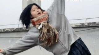 Hãy thả mình theo dòng chảy sau khi nhảy múa trên sân thượng!