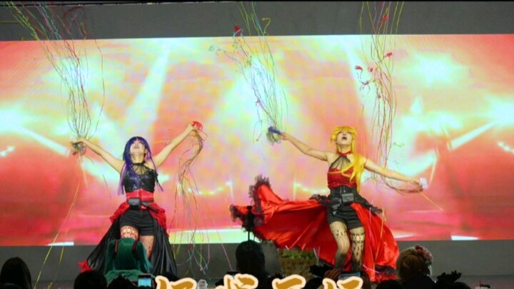 Someone actually dared to cosplay and start the show? P sister and S sister won the championship and