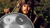 "He's a Pirate" ถูกคัฟเวอร์โดยผู้ชายด้วยแฮนแพน