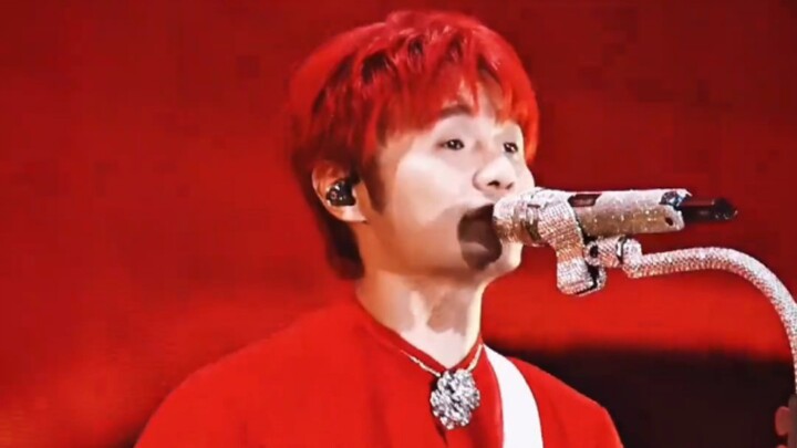 Kak, prestasi gue nggak cuma di dunia internet aja kok!