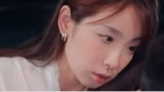 After kidnapped, She was rescued by the CEO and she used the CEO as her antidote.