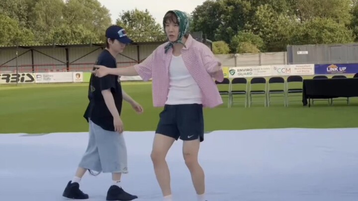 Jhopppeeeeeee 😆💜 #bts