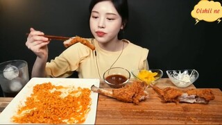 Sườn tảng chiên xù ăn cùng mì gà cay Carbo 5 #amthuc