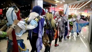 PROJECT GENSHIN IMPACT COSPLAYER TOTAL 30AN ORANG DI MALL???