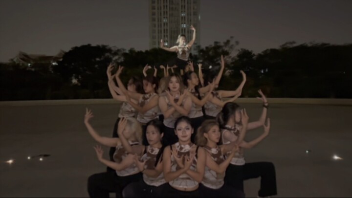 Is this the level of the self-choreographed group dance of college students?